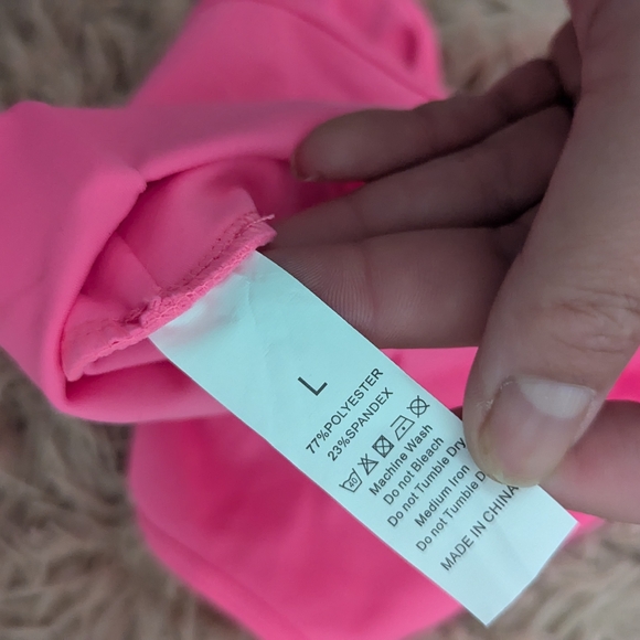 Vibrant Pink Bikini Bottom - Picture 2 of 2